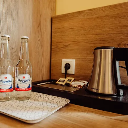 מלון Na Skarpie שצ'קלארסקה פוראובה